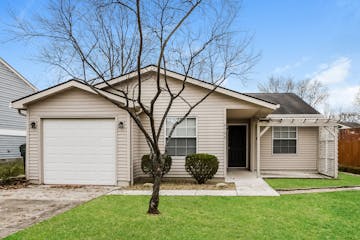 6795 CENTENNIAL DR REYNOLDSBURG, OH 43068